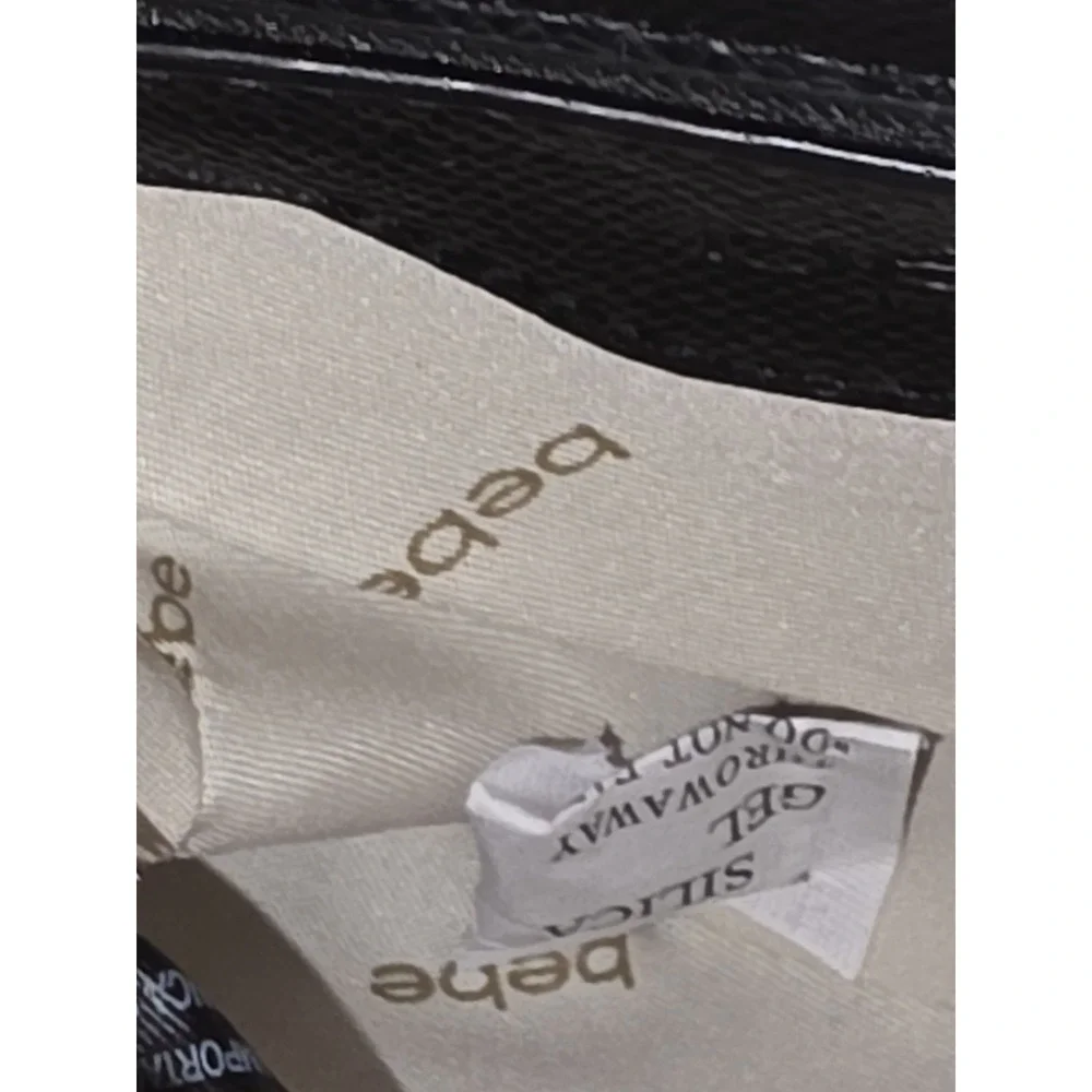 BeBe NWT Gabriel Saddle Bag. Black‎ And Gold